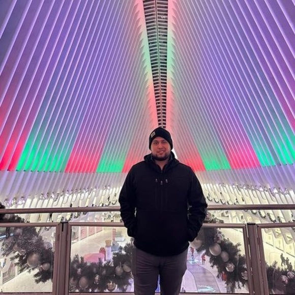 Meet your Posher, Mauricio - Picture 1 of 1